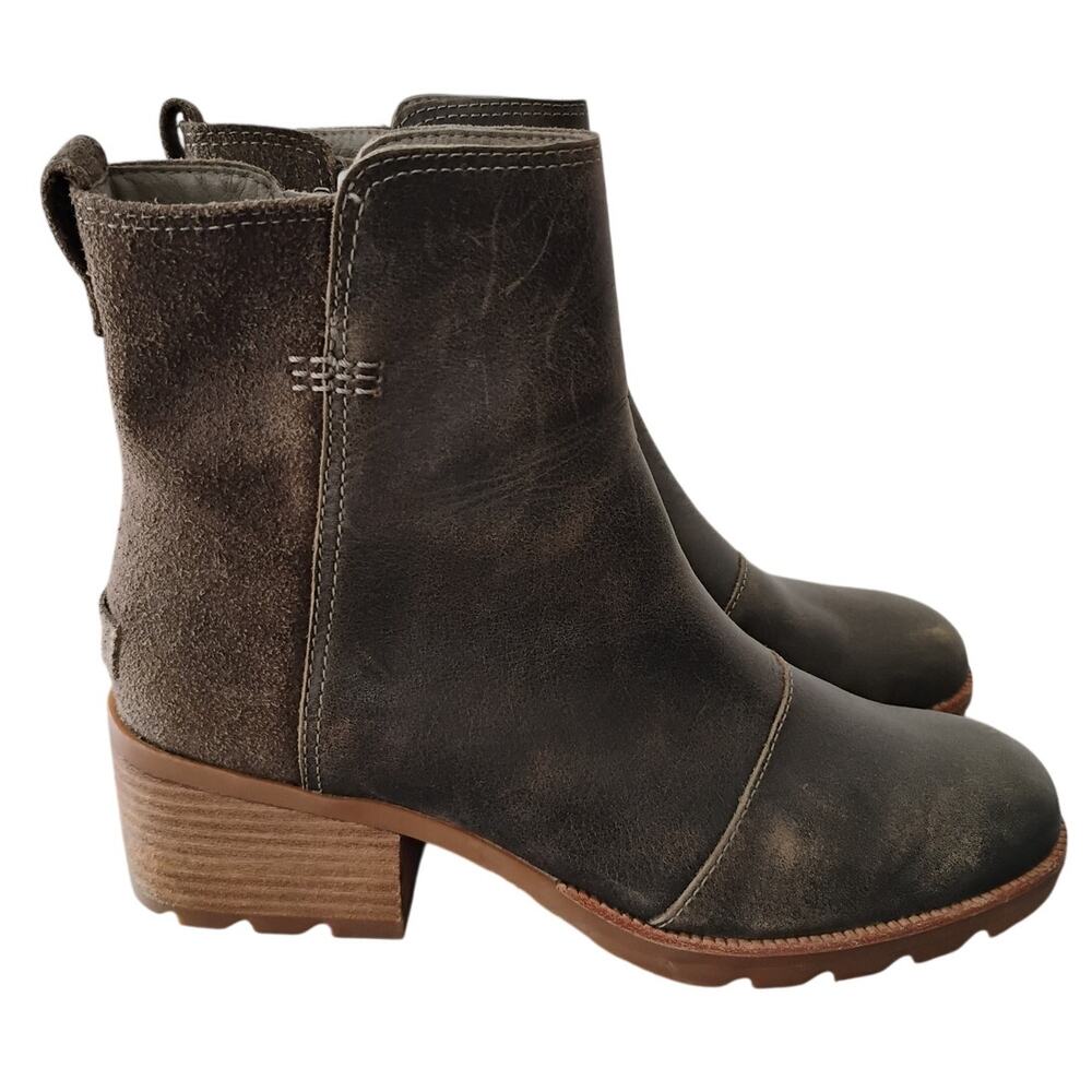 Sorel Cate Waterproof Leather Block Heel Ankle Boots in Major (Color) Women's 9